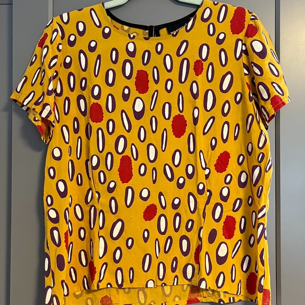 Nooworks Raspberry Print Shirt Button Back Size Large